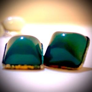 Green stone. Jade? Serpentine? Agate? cuff links